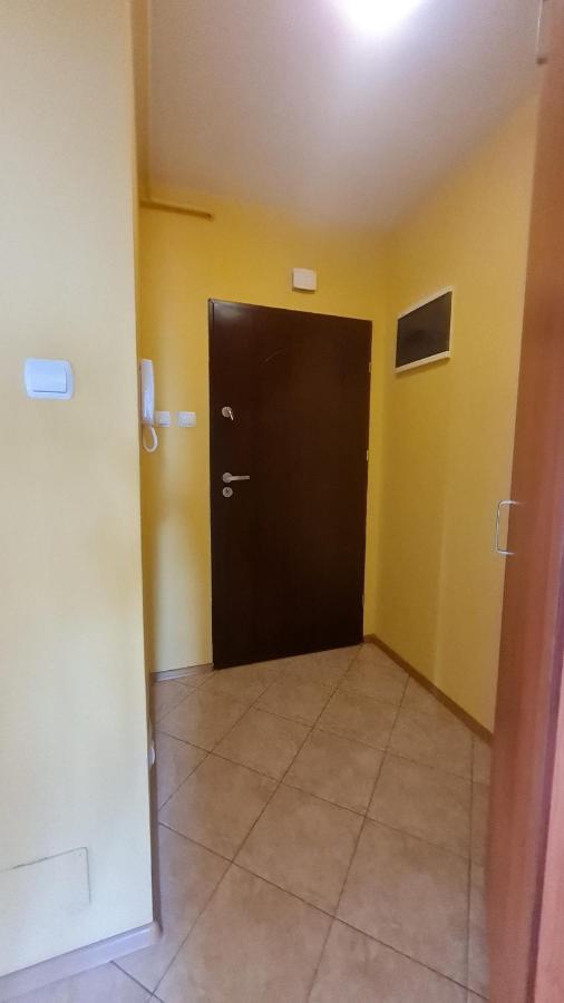 Apartament Dla Dwojga Krasnik Apartment Bagian luar foto