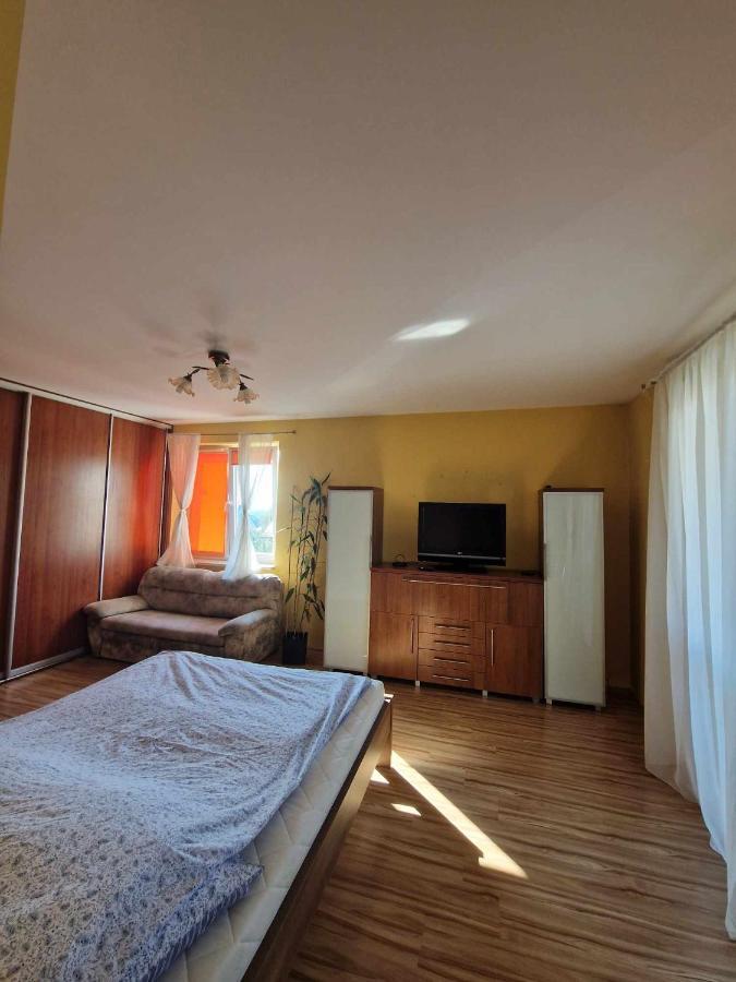 Apartament Dla Dwojga Krasnik Apartment Bagian luar foto